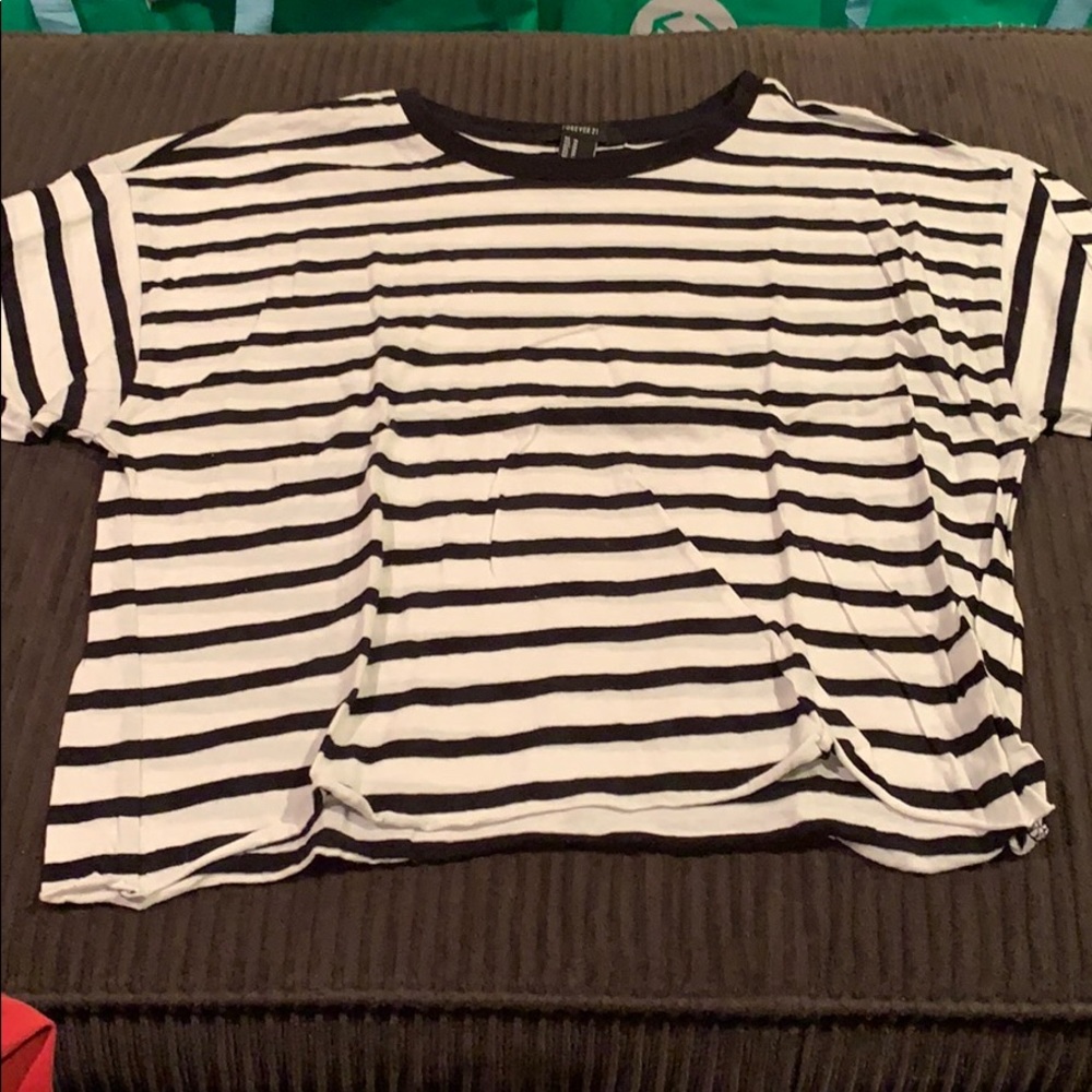 Black and white striped t shirt